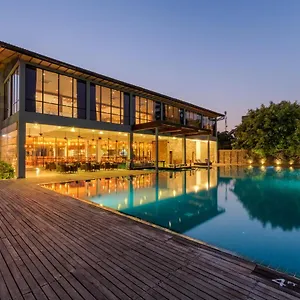 Otel Regenta Arie Lagoon *****
