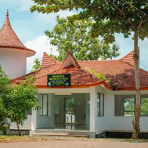 Resort Aruvikuzhy Waterfalls Kozhancheri